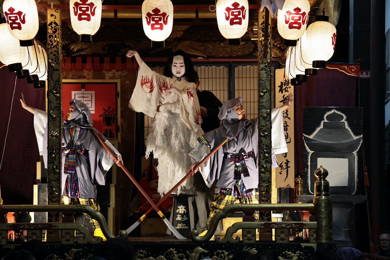 正体見たり源九郎狐
