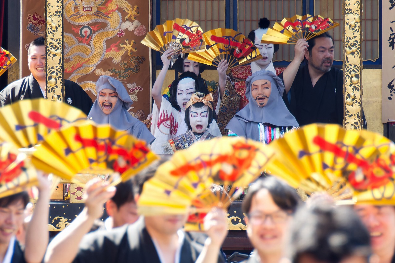 八幡宮目指して
