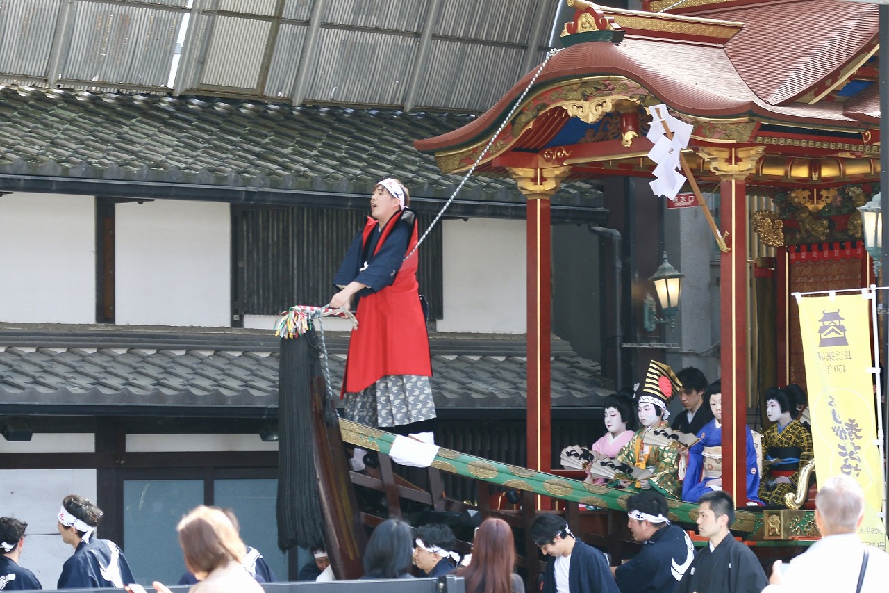 いらかの波と♪