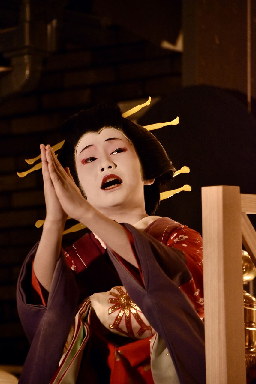 迫真の演技
