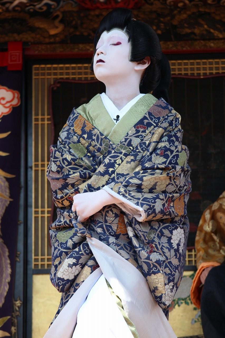 母の舞