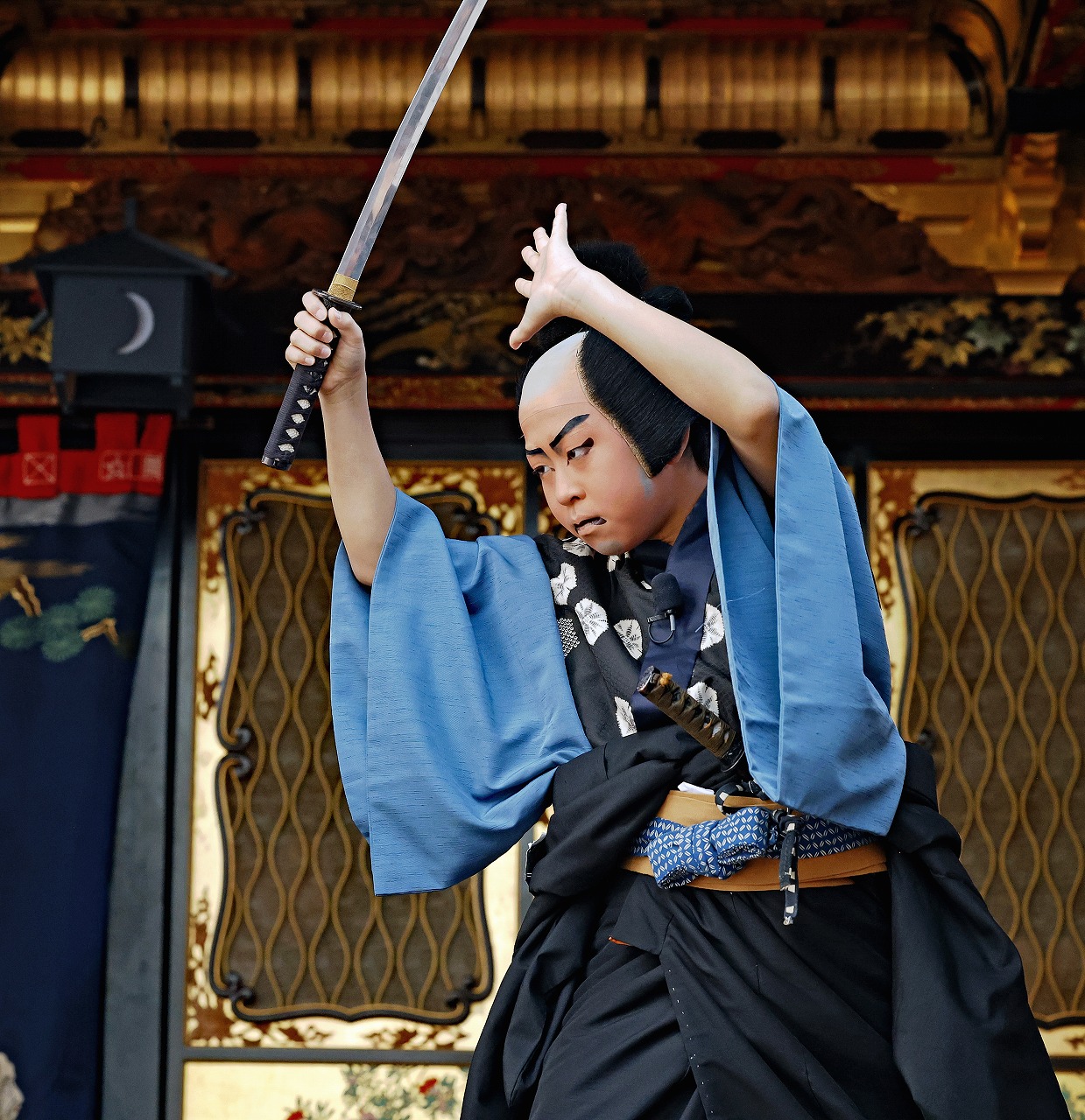 “イザ”勝負!