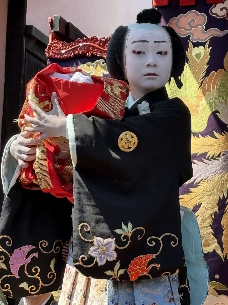 堂々と